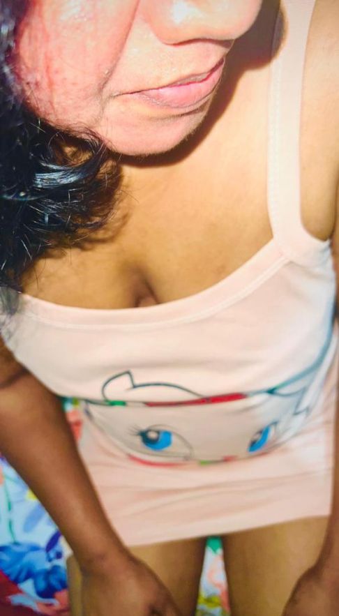 👱♀️👉 ලස්සන කෙල්ලෙ...