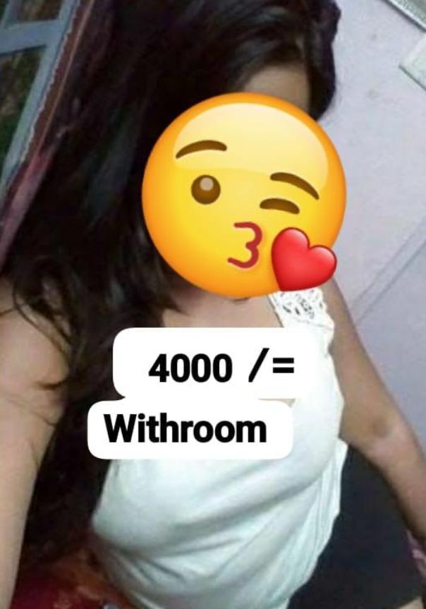 4000/=(කාමරය සමඟ) on...